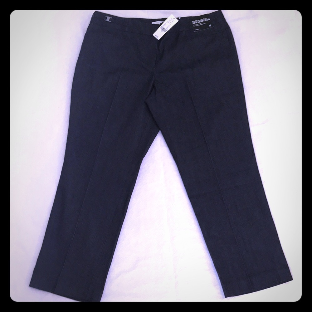 New York & Company Straight Leg Crops, Size 8